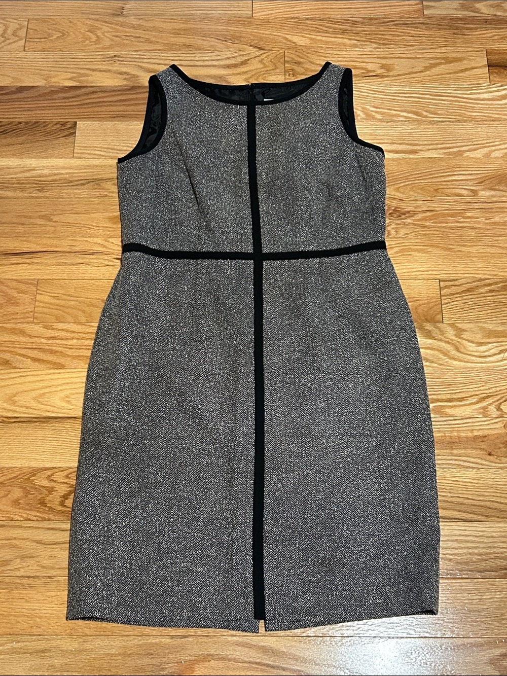 Kasper Silver-Gray Sheath Dress with Black Trim